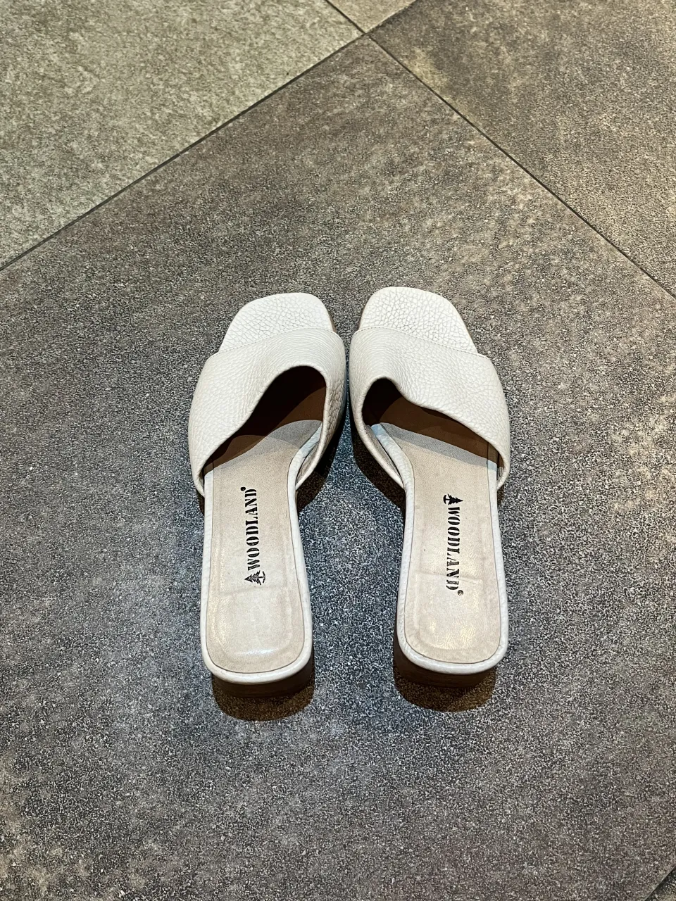 Sandalias Woodland - Vista 3