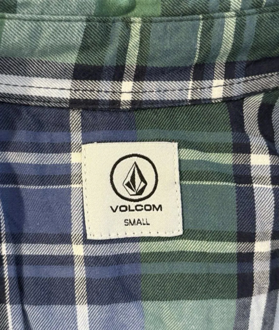 Camisa Volcom - Vista 3