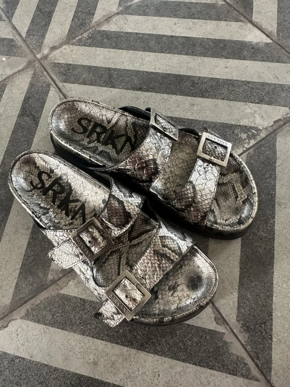 Sandalias Sarkany - Vista 3