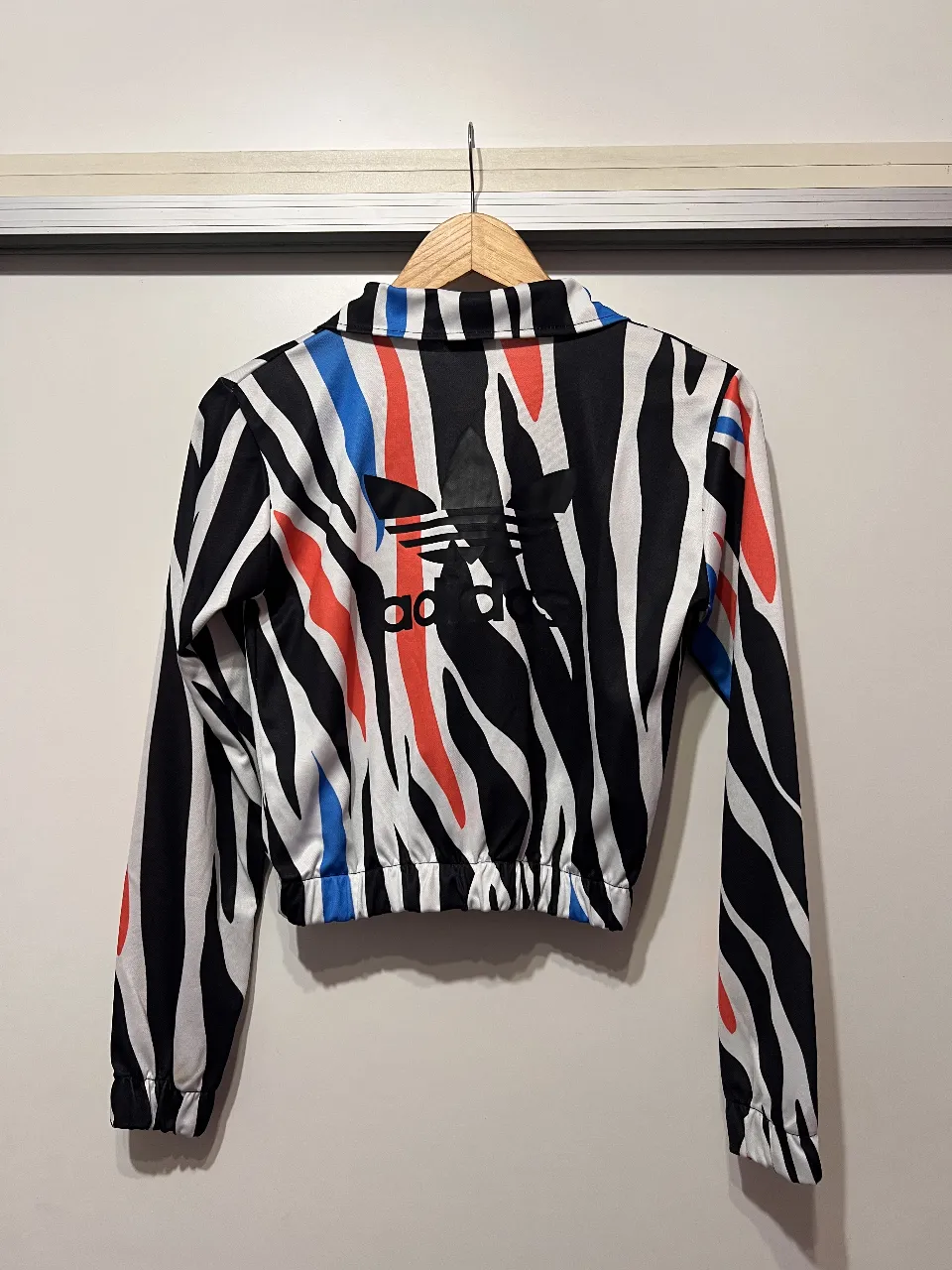 Campera adidas - Vista 5