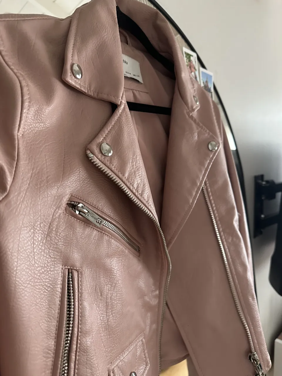 Campera Bershka - Vista 2