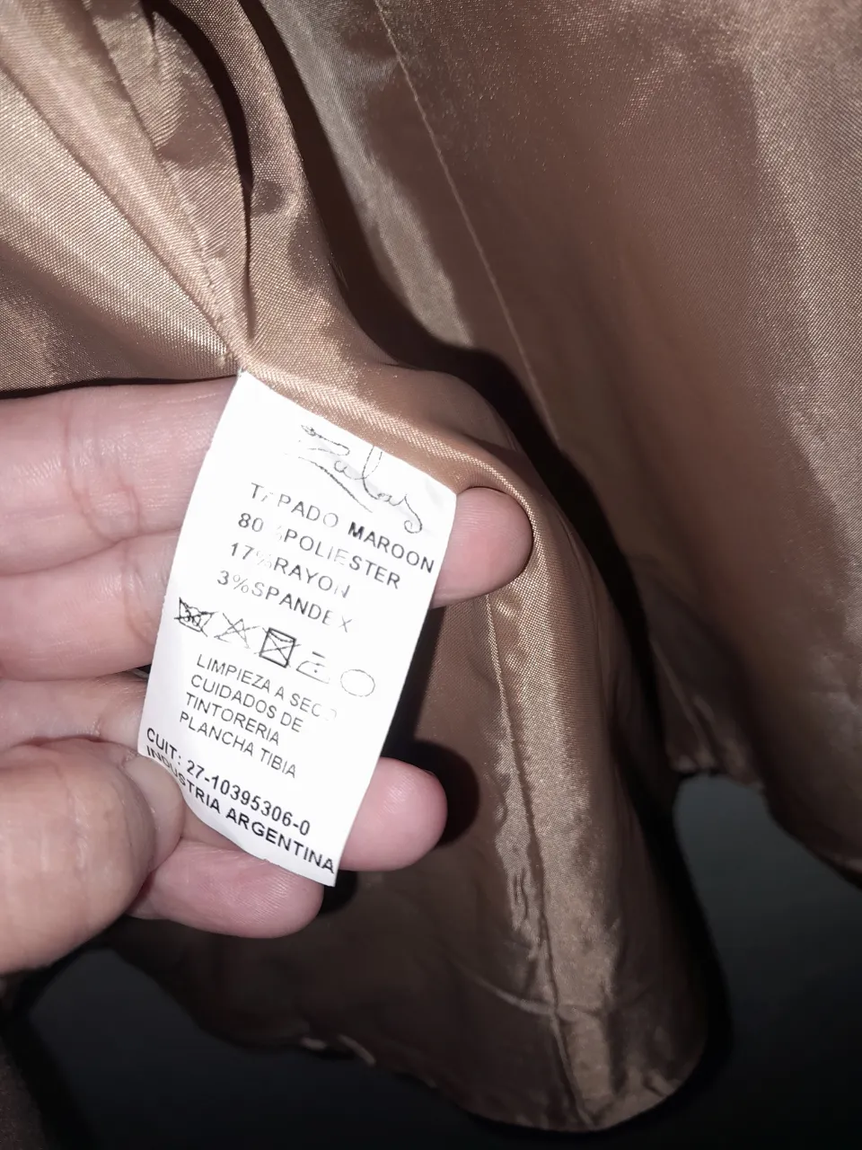 Campera A ≠ - Vista 6