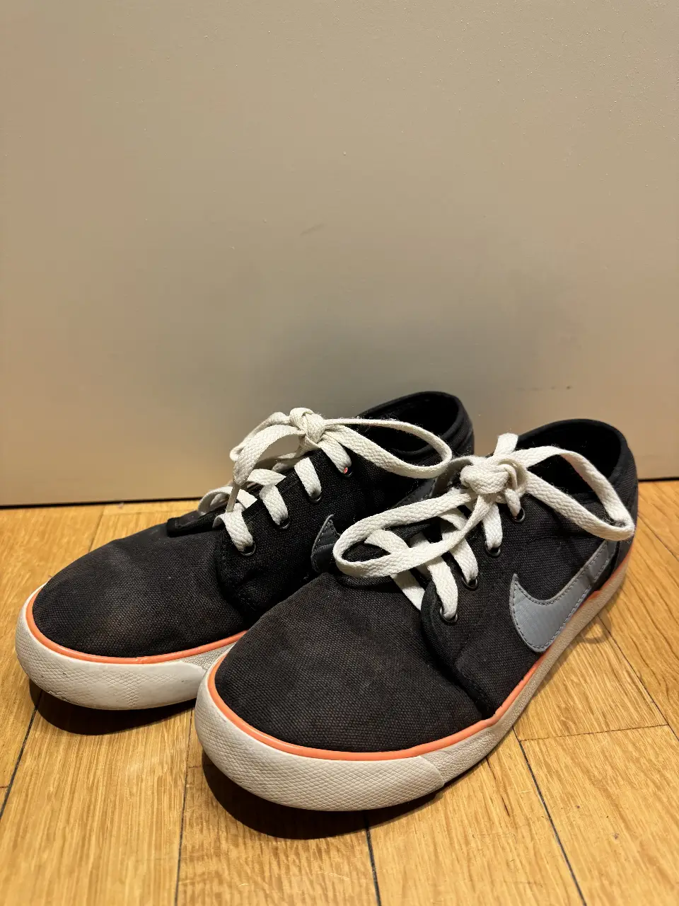 Zapatillas Nike - Vista 2