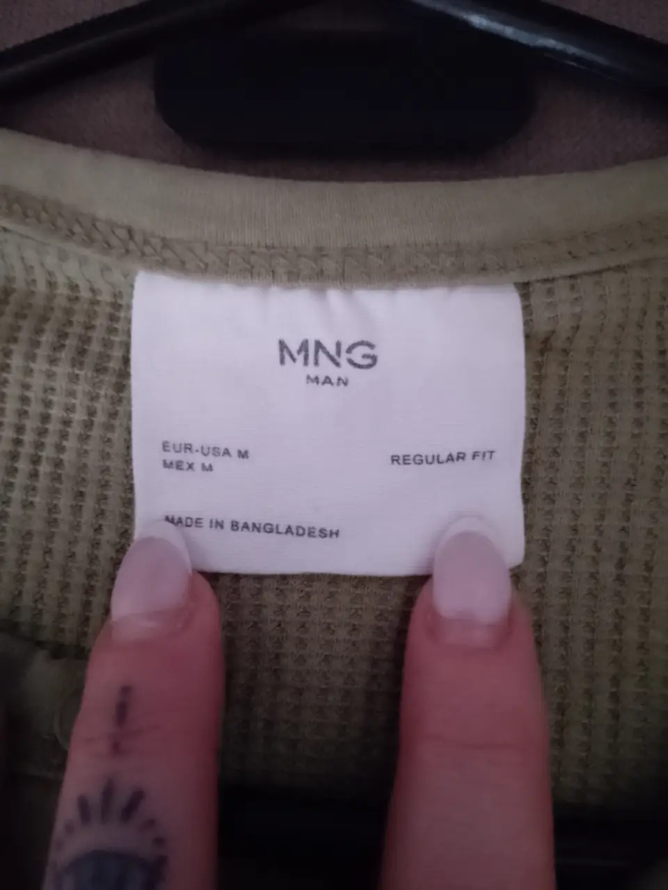 Remera MNG - Vista 3