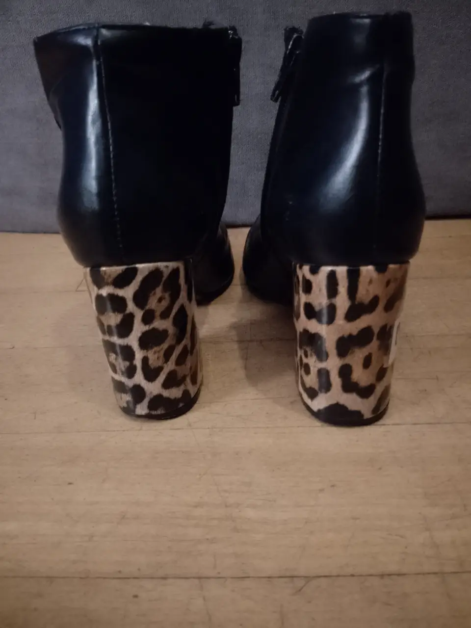 Botines Otro - Vista 2
