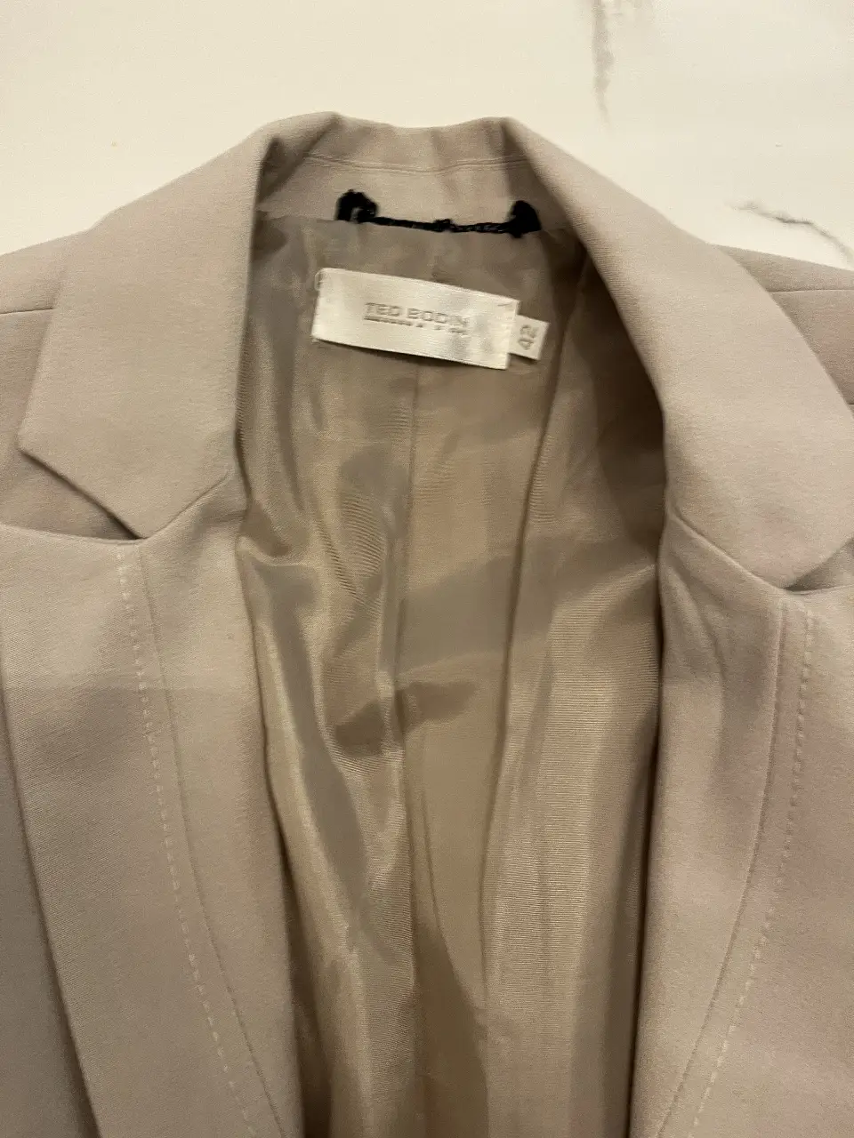Blazer Sin marca - Vista 3