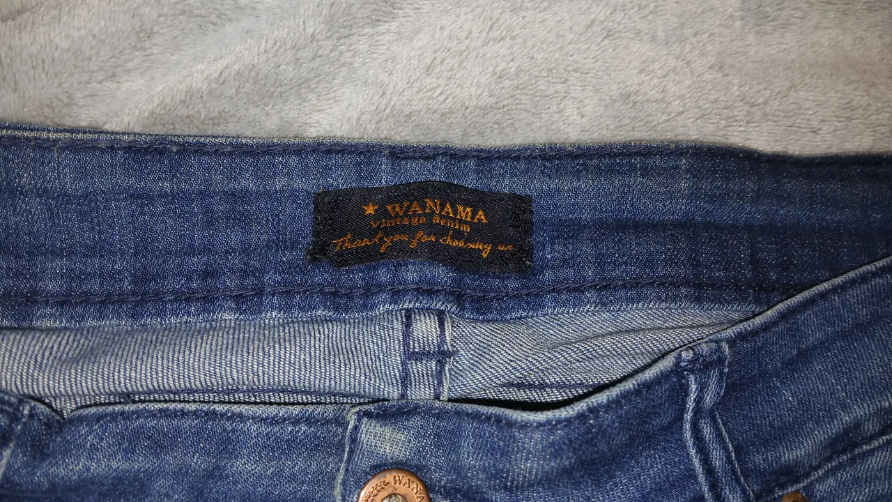 Jean Wanama - Vista 3