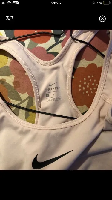 Top Nike - Vista 2