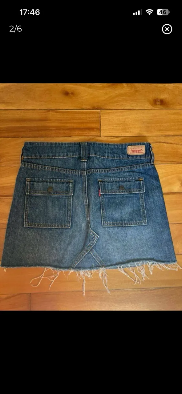 Pollera Levi's - Vista 2