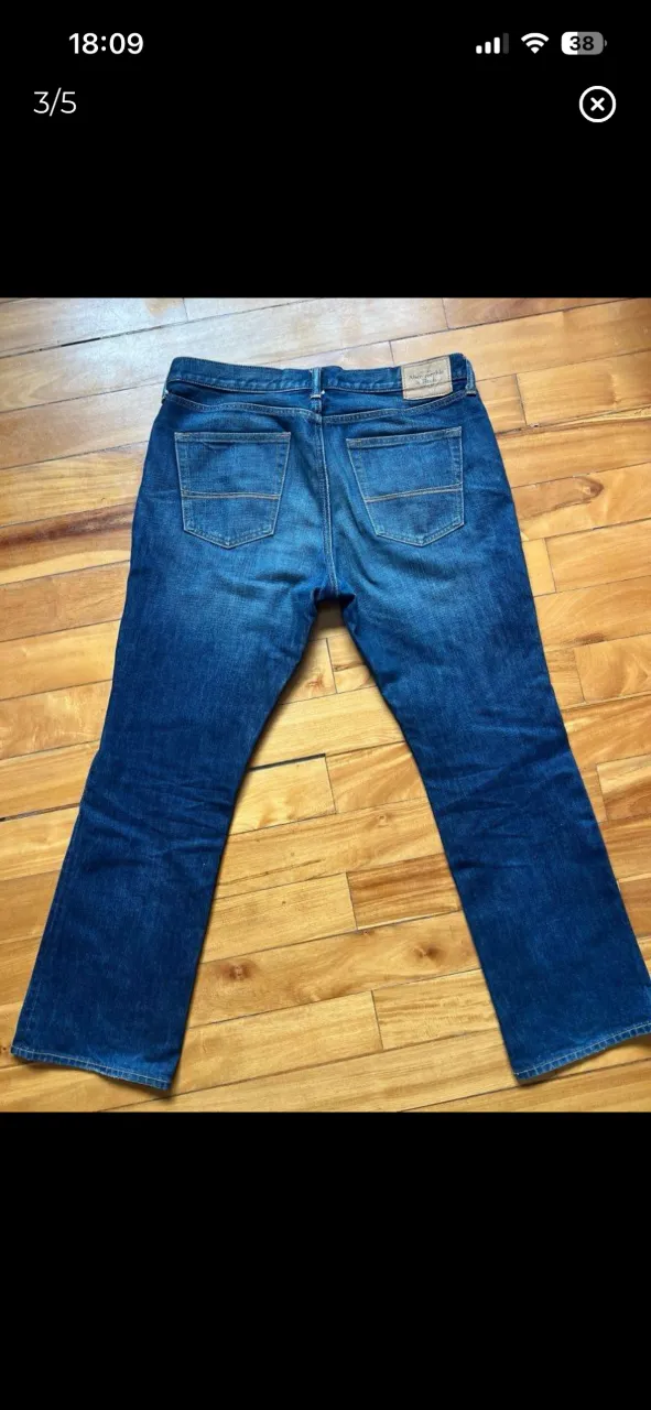 Jean Abercrombie & Fitch - Vista 3