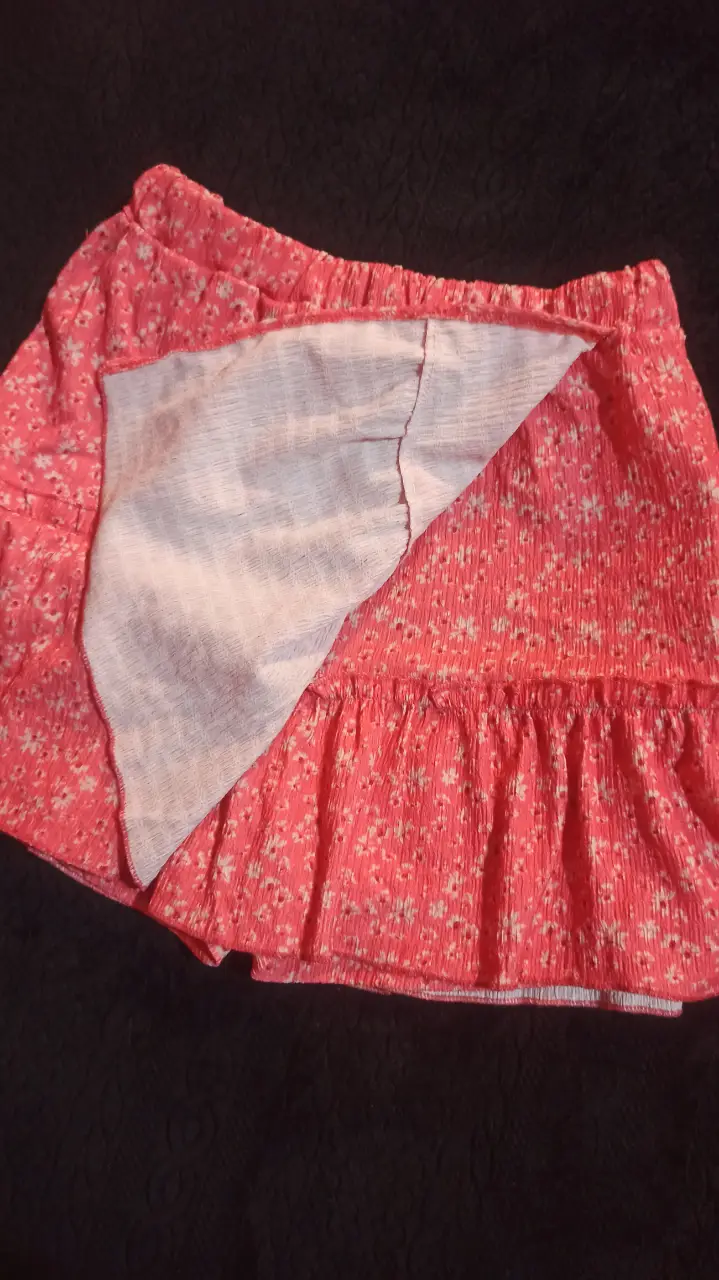 Pollera corta Zara - Vista 2