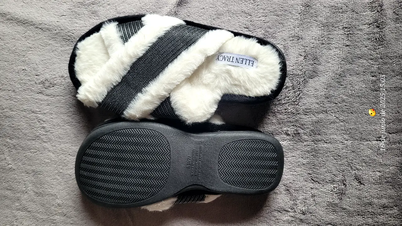Pantuflas ELLEN TRACY - Vista 2