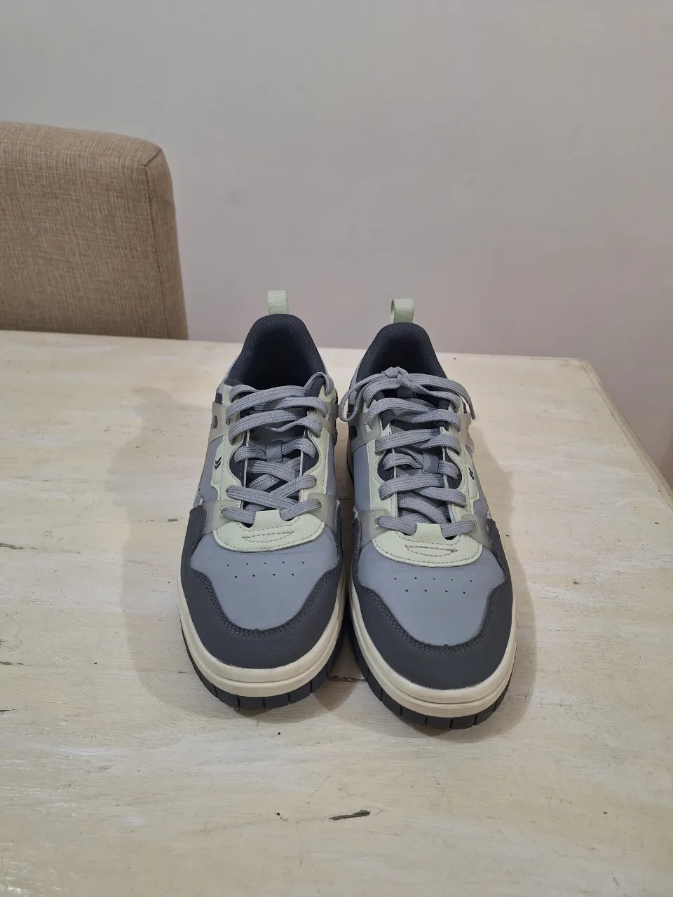 Zapatillas Atomik - Vista 2