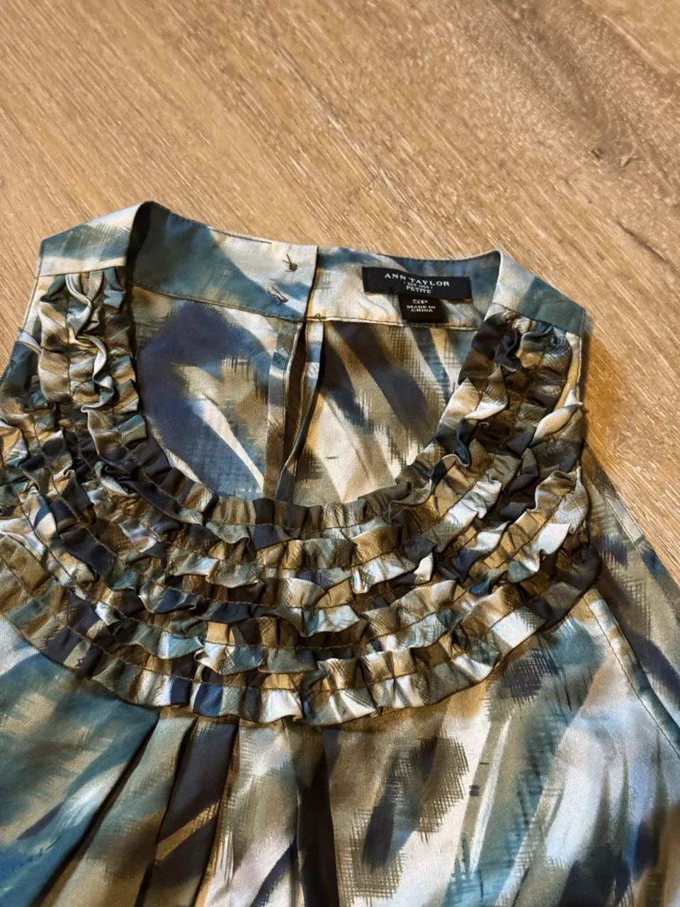 Musculosa Ann Taylor - Vista 2