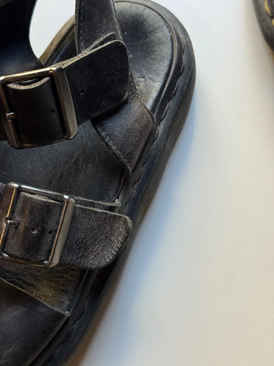 Sandalias Dr. Martens - Vista 3