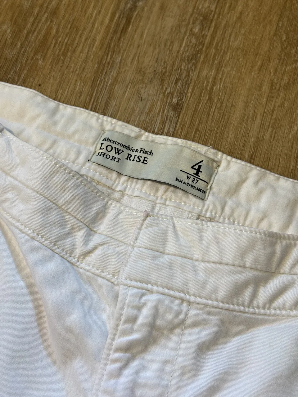 Short Abercrombie & Fitch - Vista 2