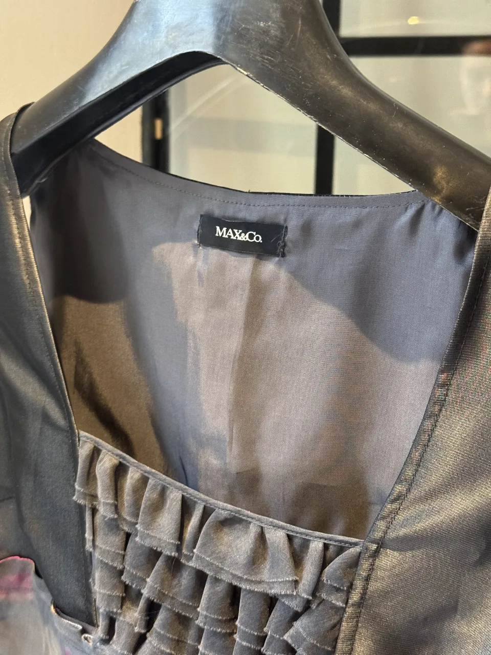 Vestido MAX&Co. - Vista 2