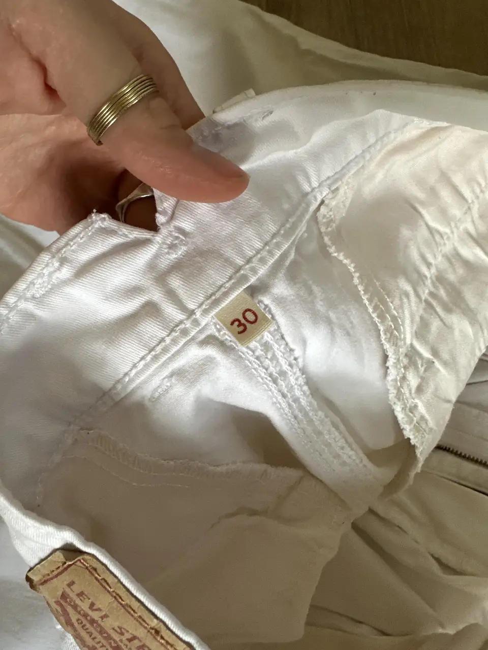 Pantalón Levi's - Vista 4