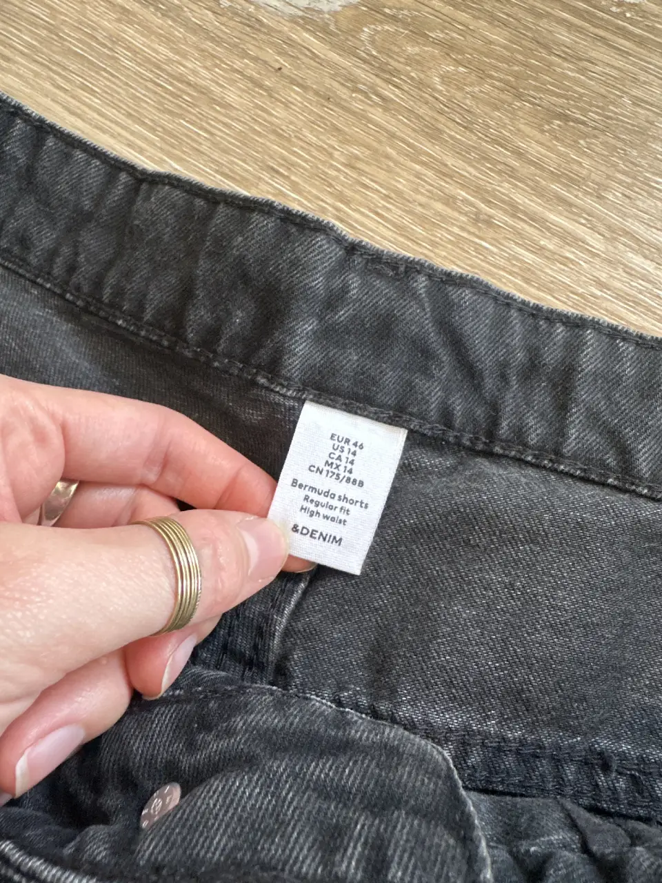 Short H&M - Vista 2