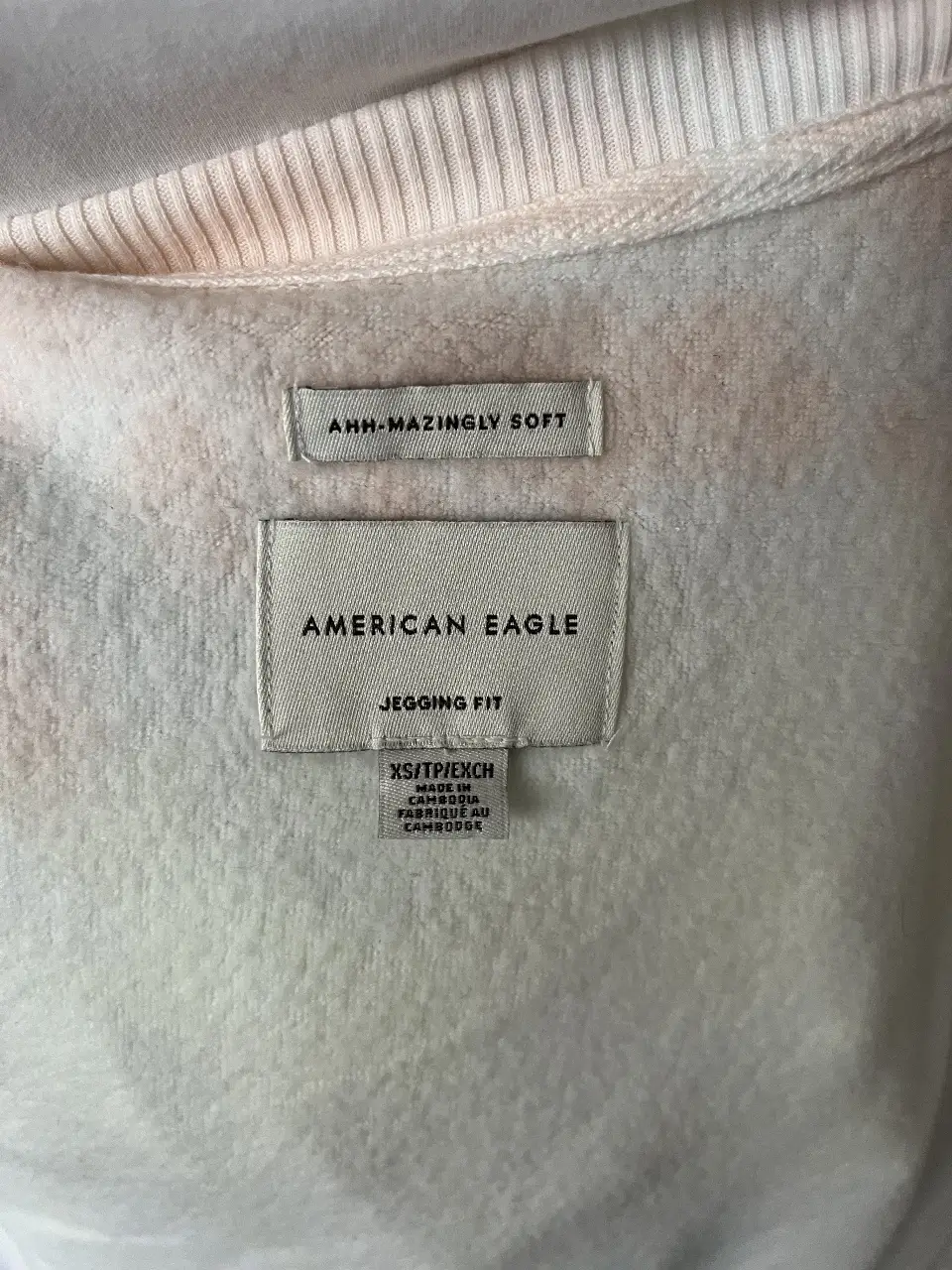Buzo American Eagle - Vista 4