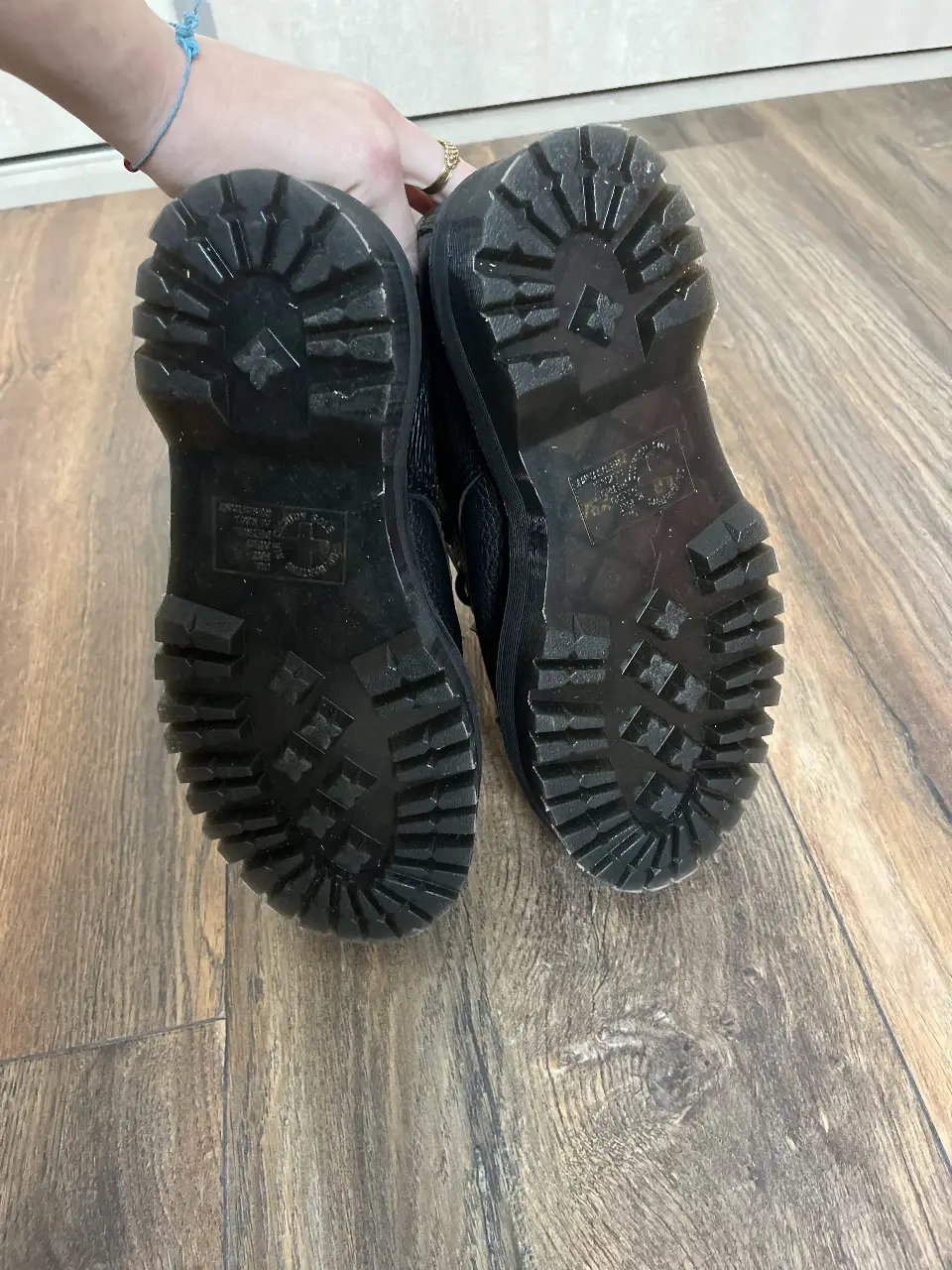 Botines Dr. Martens - Vista 4