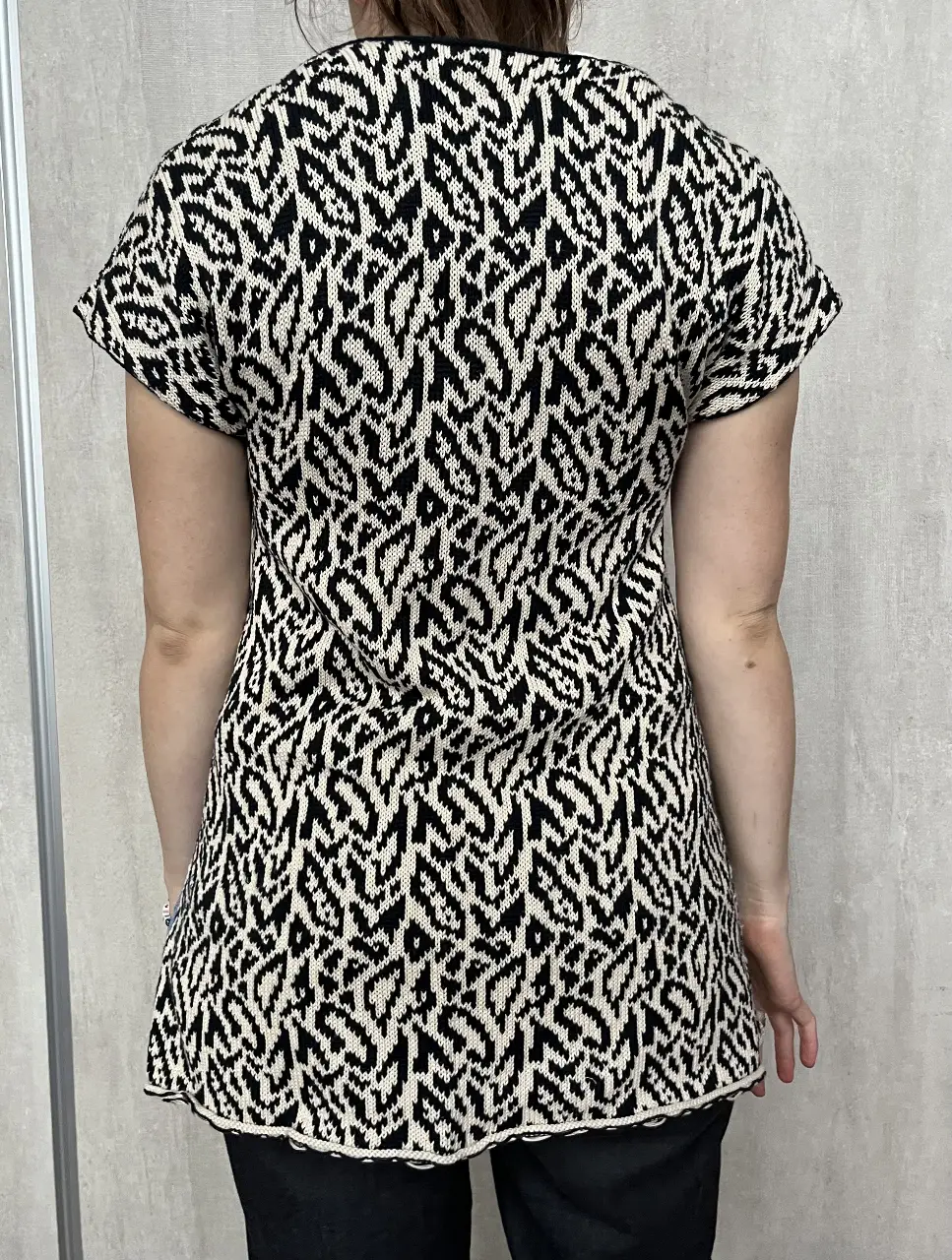 Sweater Jazmín Chebar - Vista 2