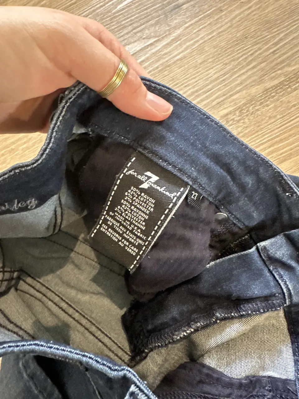 Jean 7 For All Mankind - Vista 4