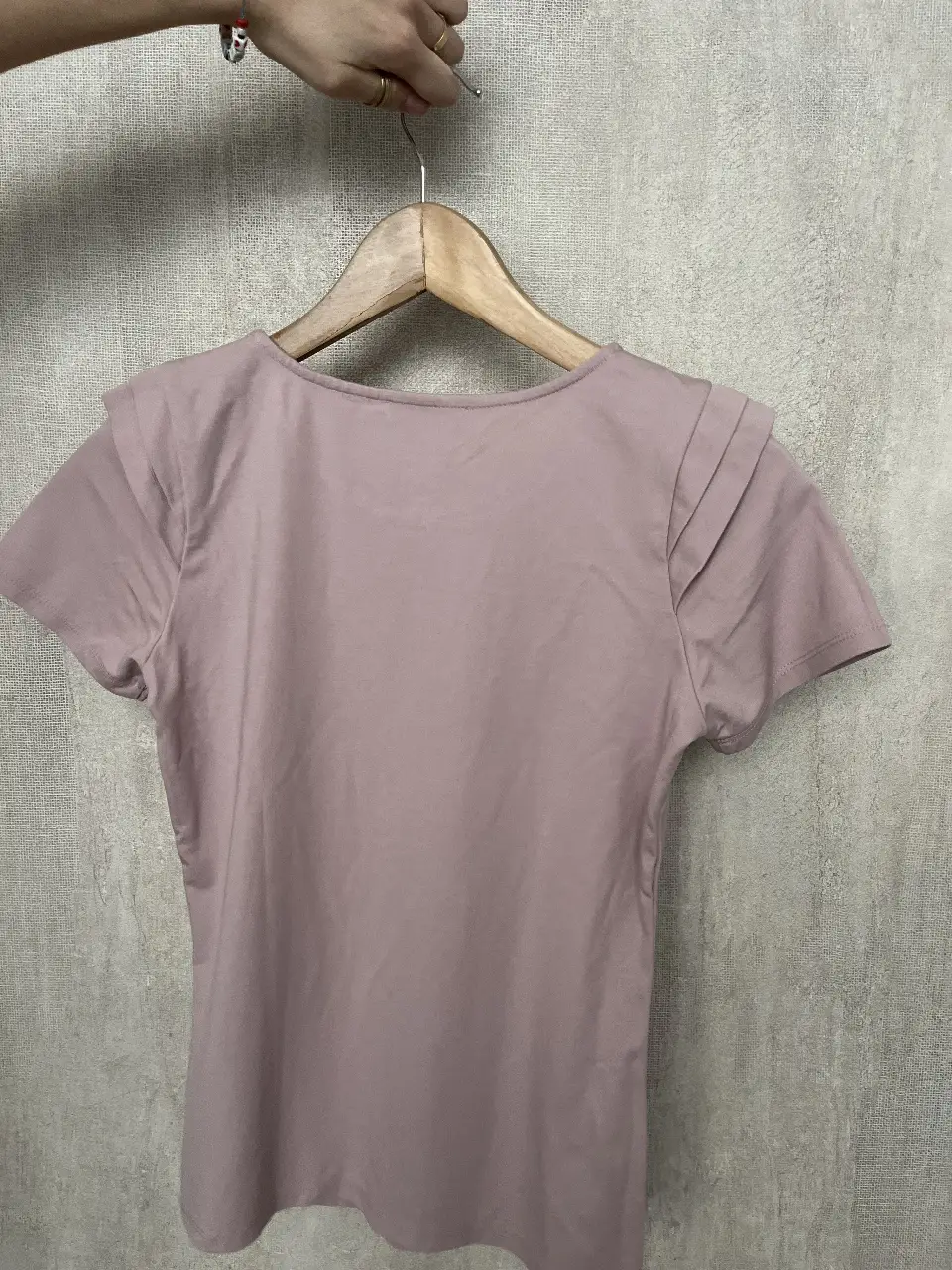 Remera Reserved - Vista 2