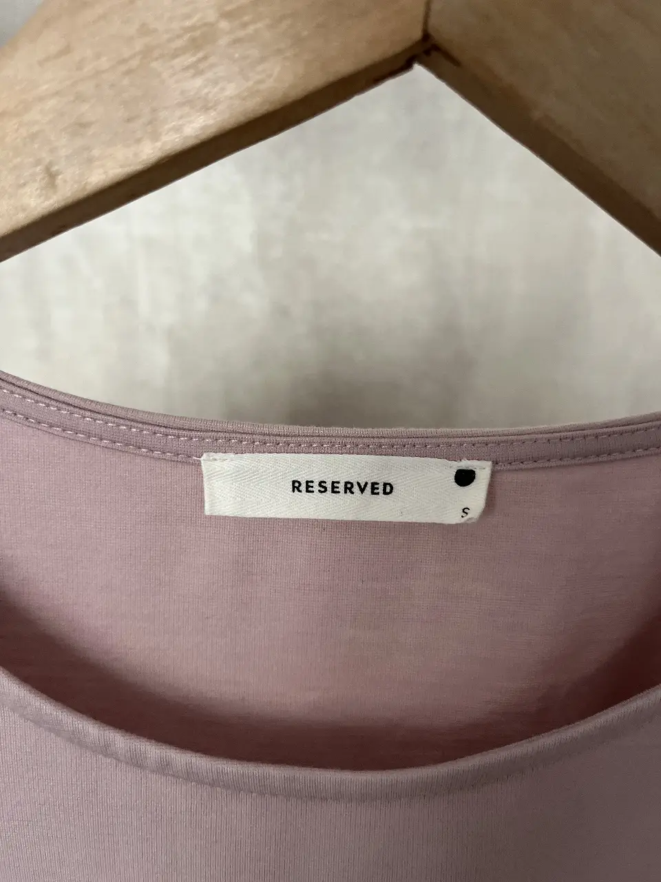 Remera Reserved - Vista 3