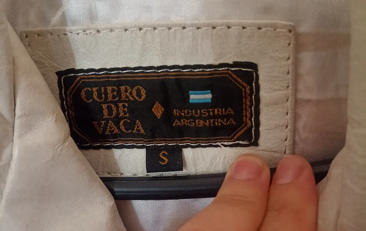 Campera CUERO DE VACA - Vista 2