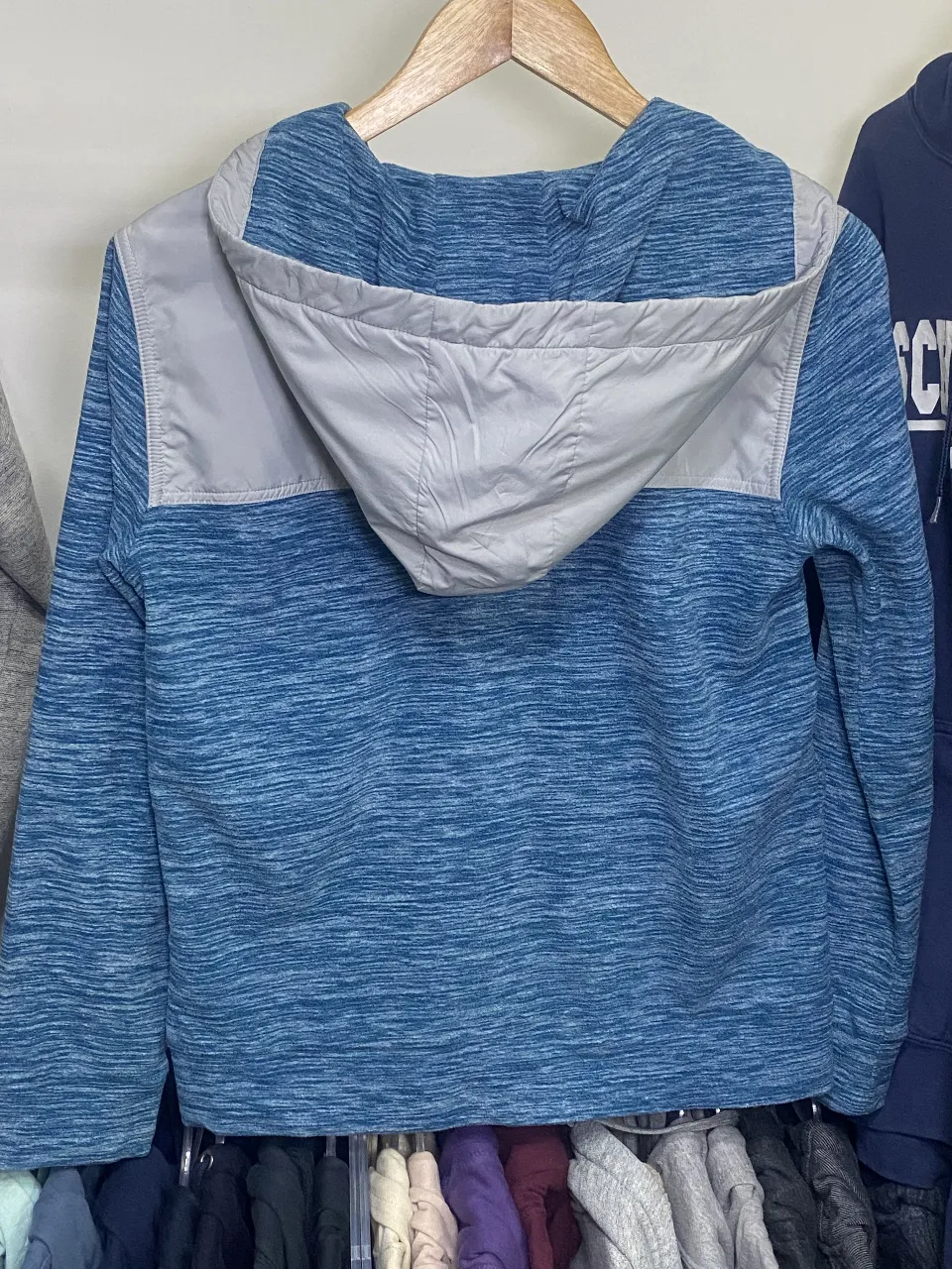 Campera Puma - Vista 4