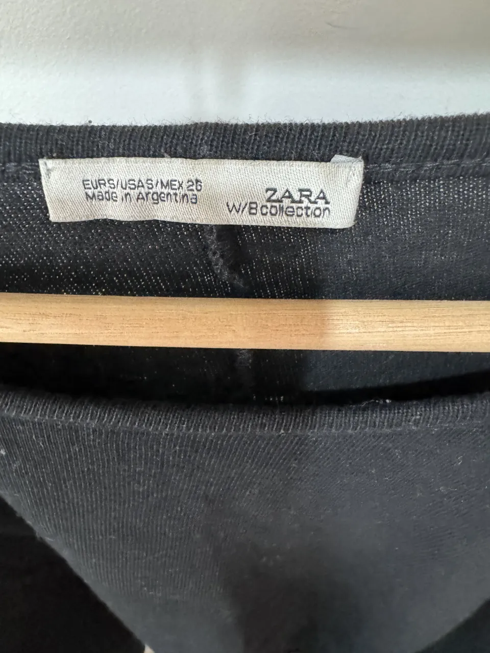 Remera Zara - Vista 2