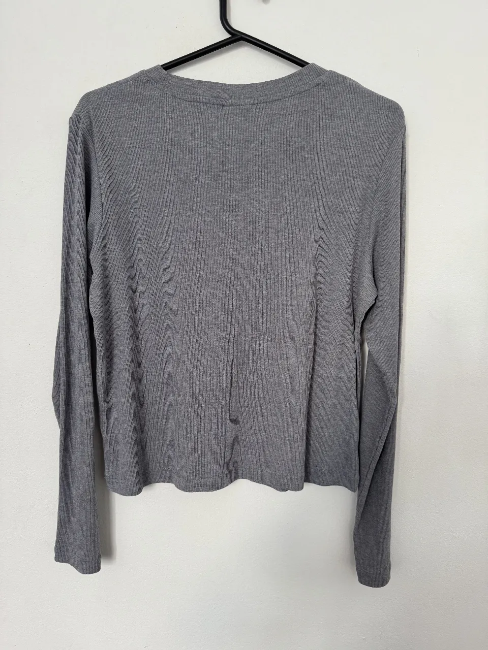 Remera H&M - Vista 2