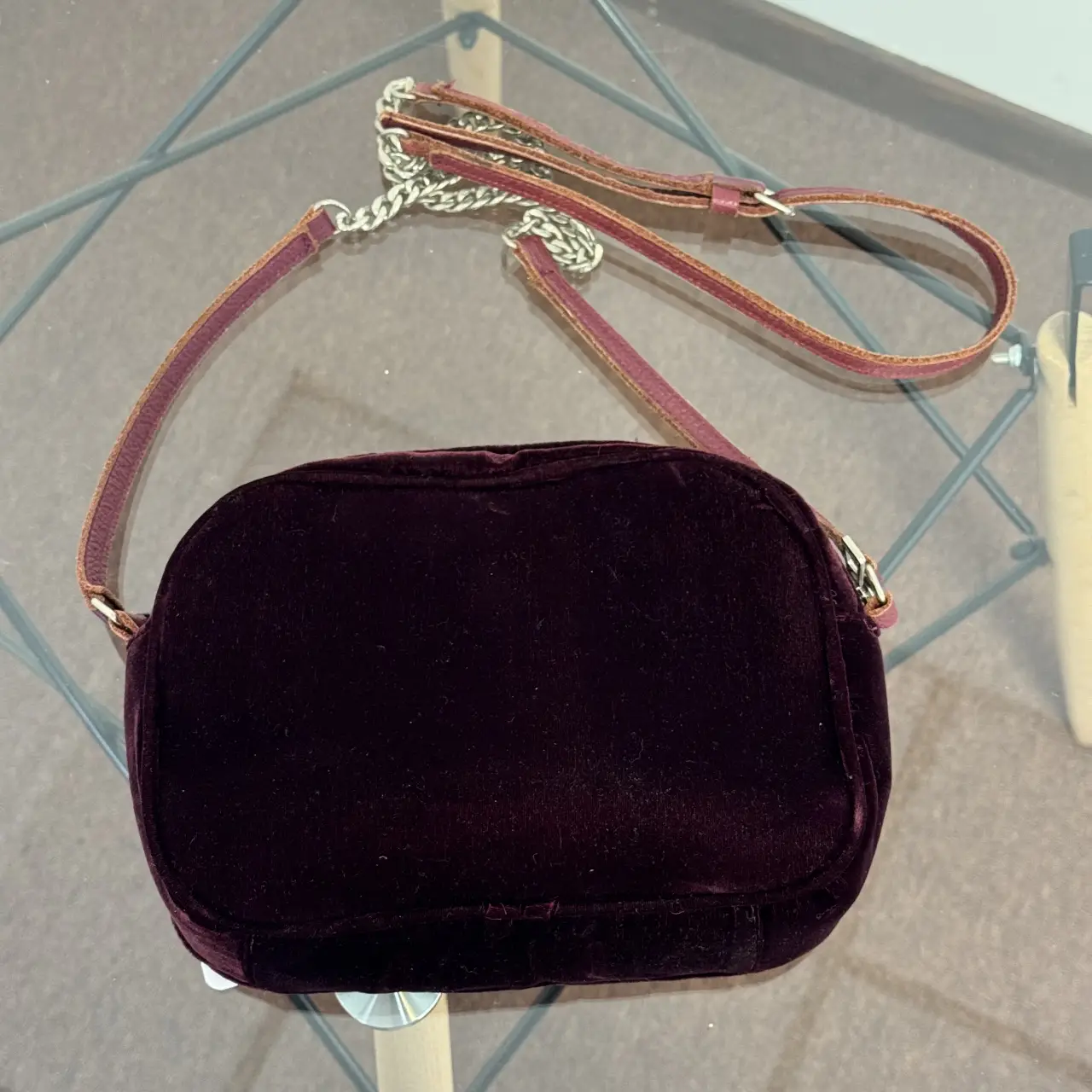 Cartera Ay Not Dead - Vista 2