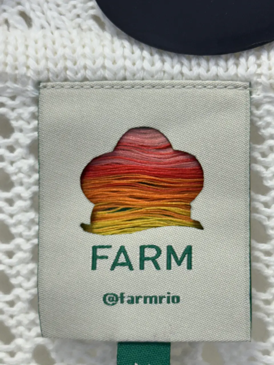 Sweater FARM - Vista 3