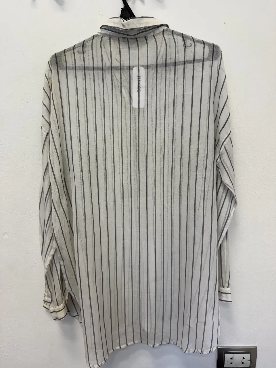 Camisa Mango - Vista 2