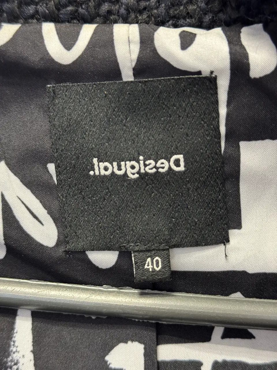 Tapado Desigual - Vista 4