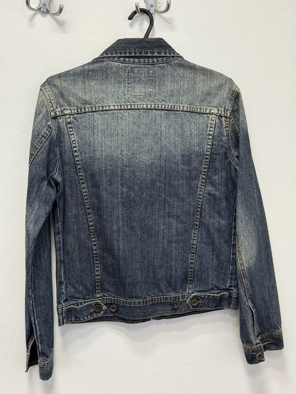 Campera Otra - Vista 2