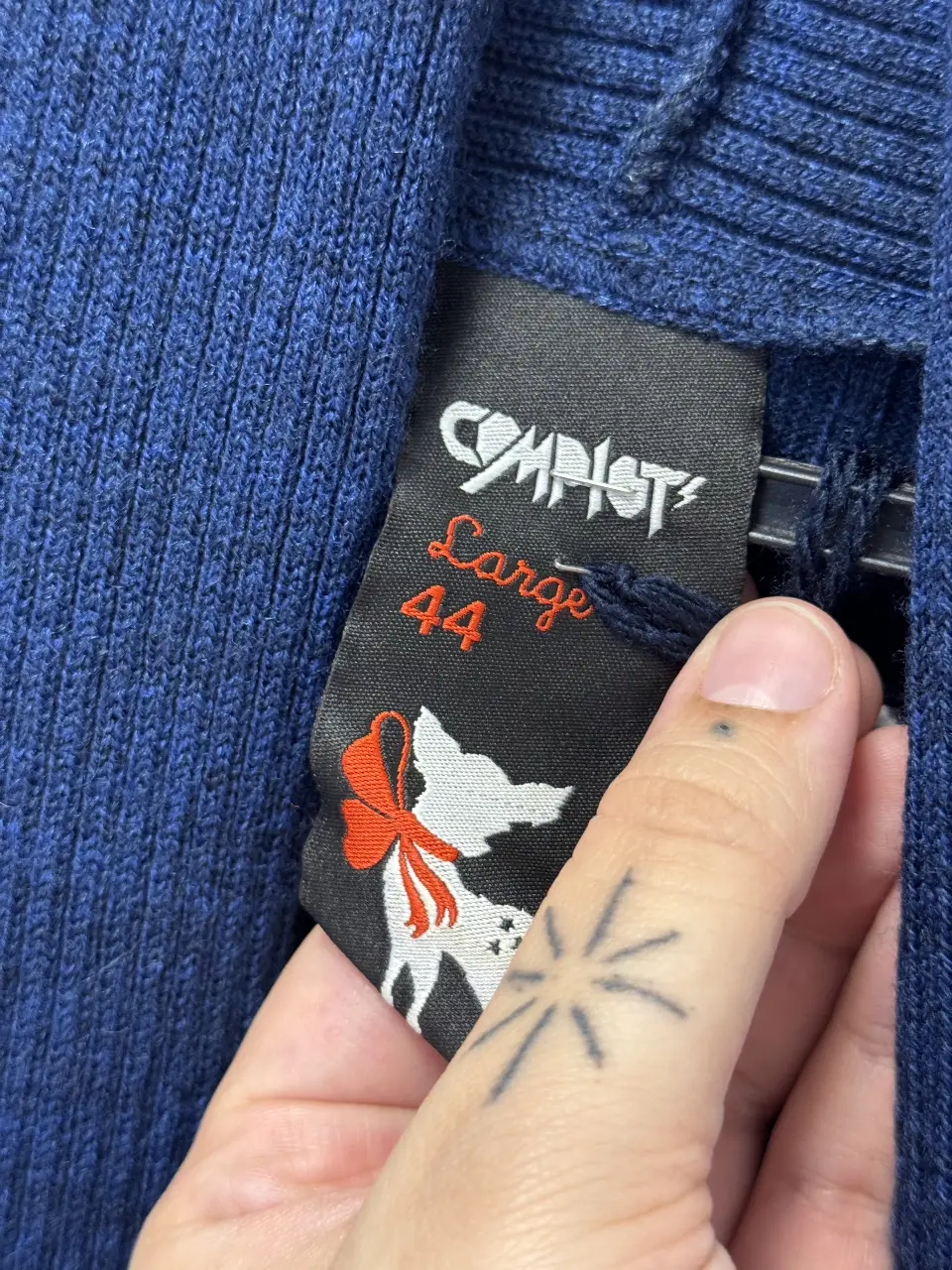Cardigan Complot - Vista 2