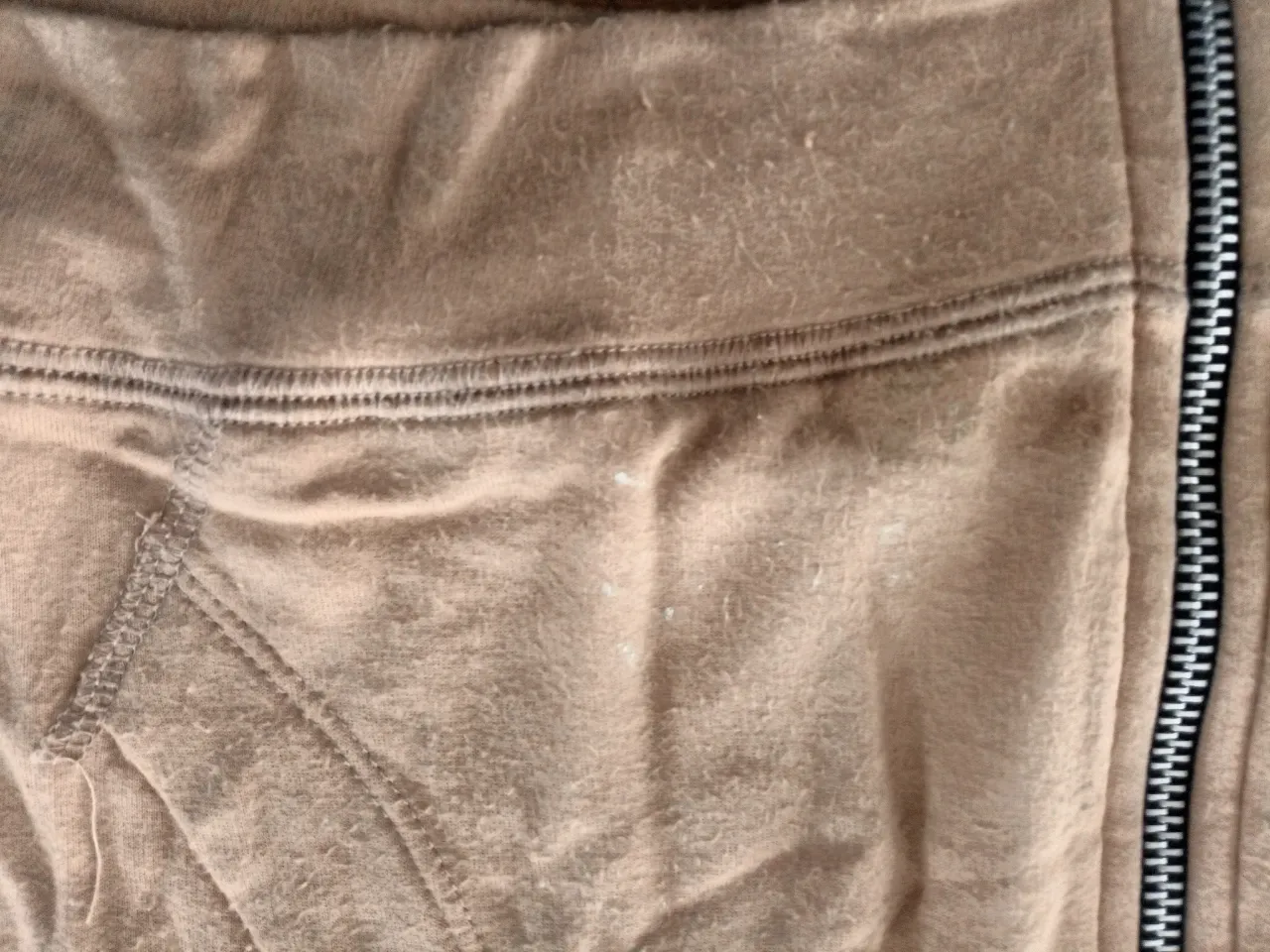 Buzo Generica - Vista 3