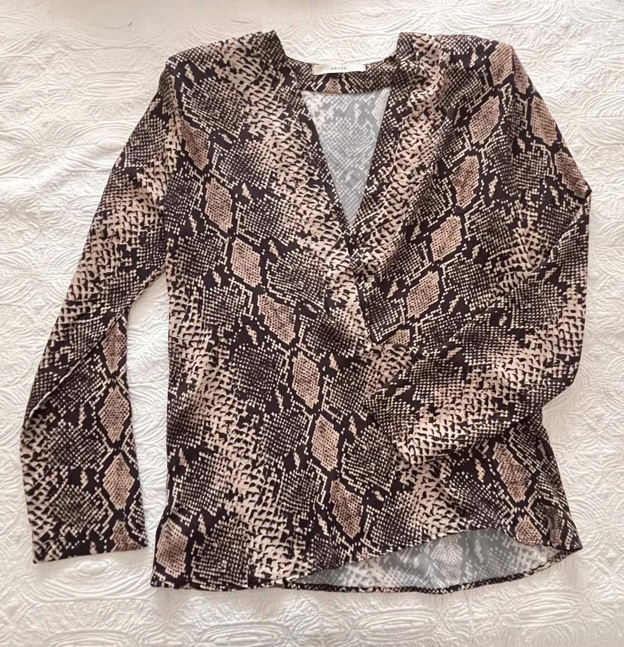 Blusa Awada - Vista 2