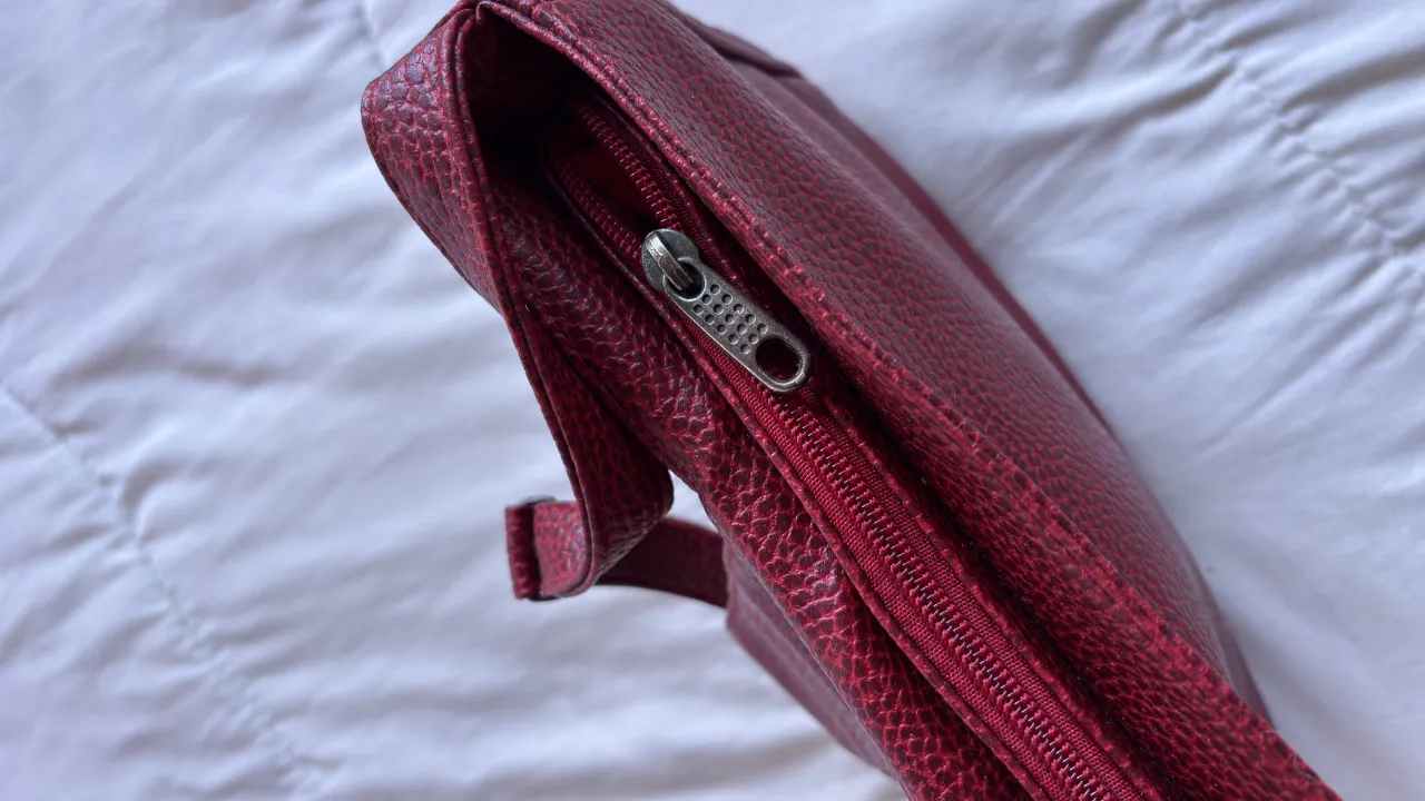 Cartera A ≠ - Vista 3