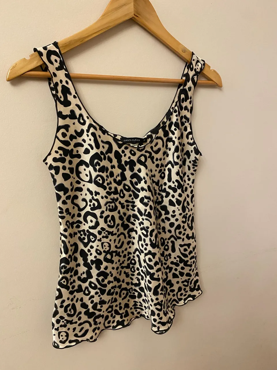 Musculosa Cuesta Blanca