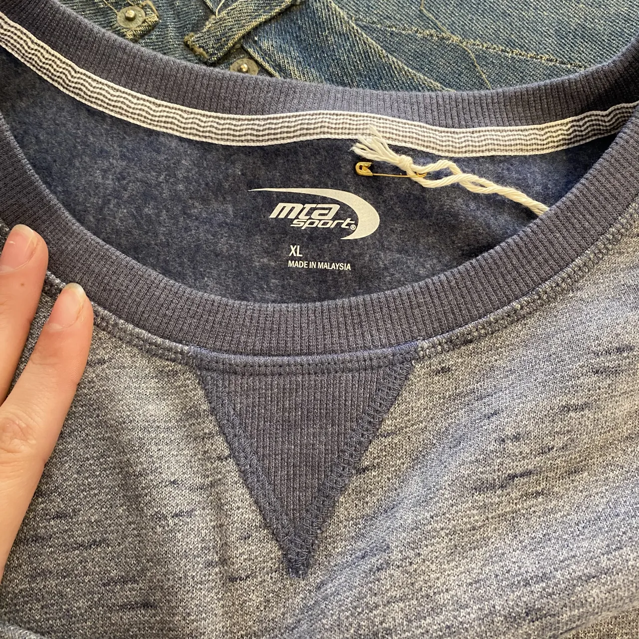 Sweater Mta - Vista 5