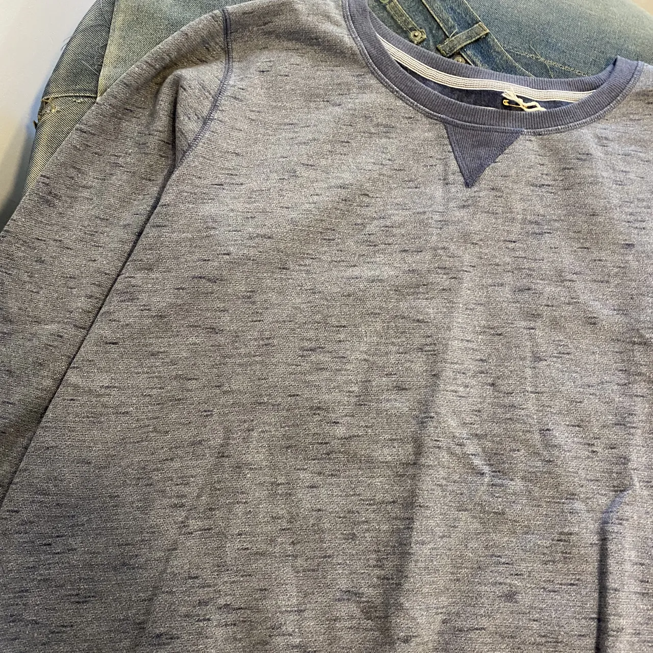 Sweater Mta - Vista 4