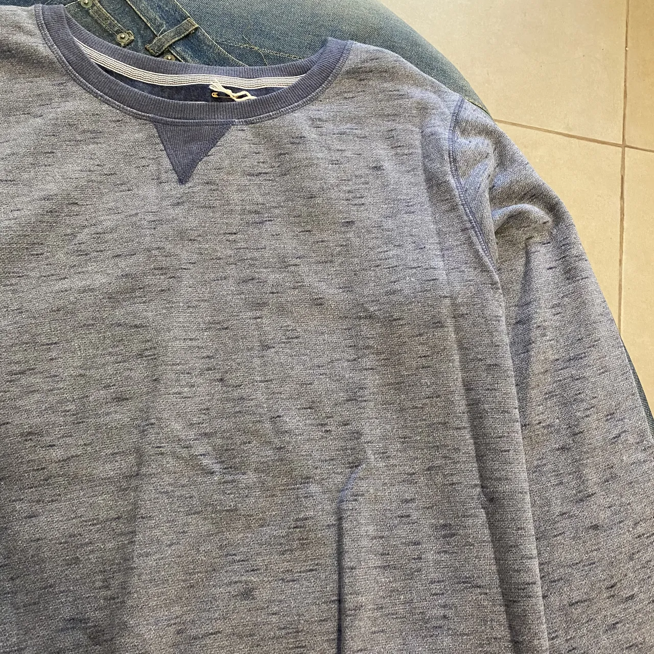 Sweater Mta - Vista 3