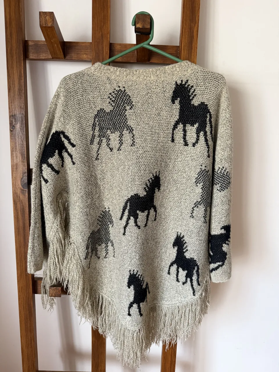 Poncho Sin marca - Vista 4