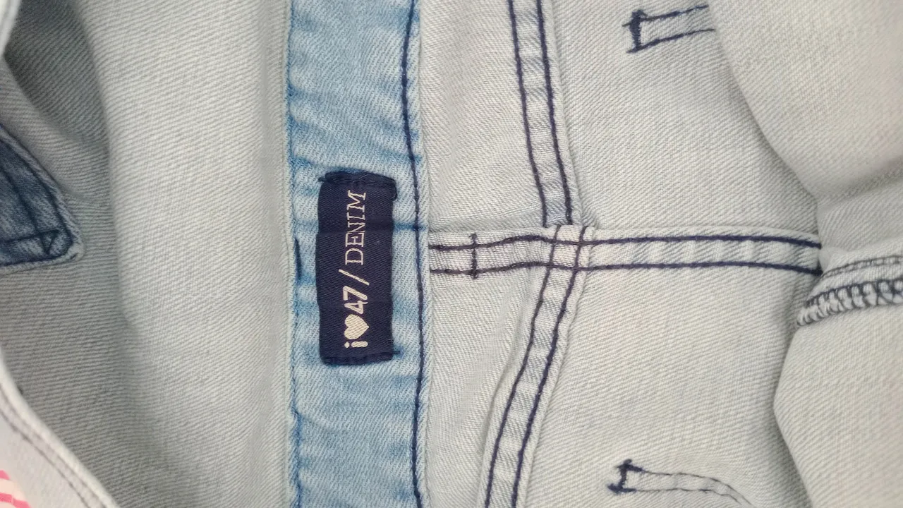 Short 47 Street - Vista 2