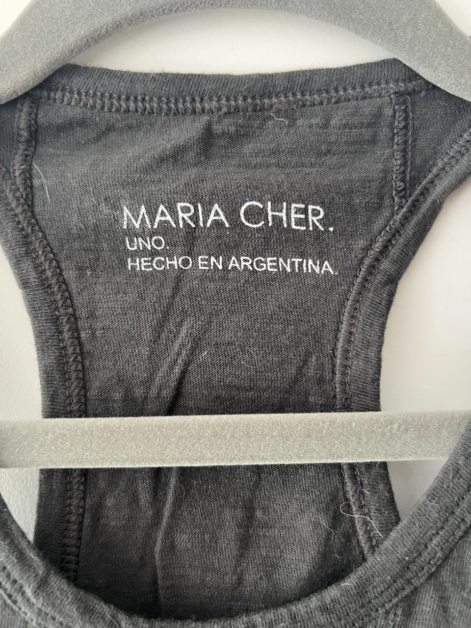 Musculosa Maria Cher - Vista 2