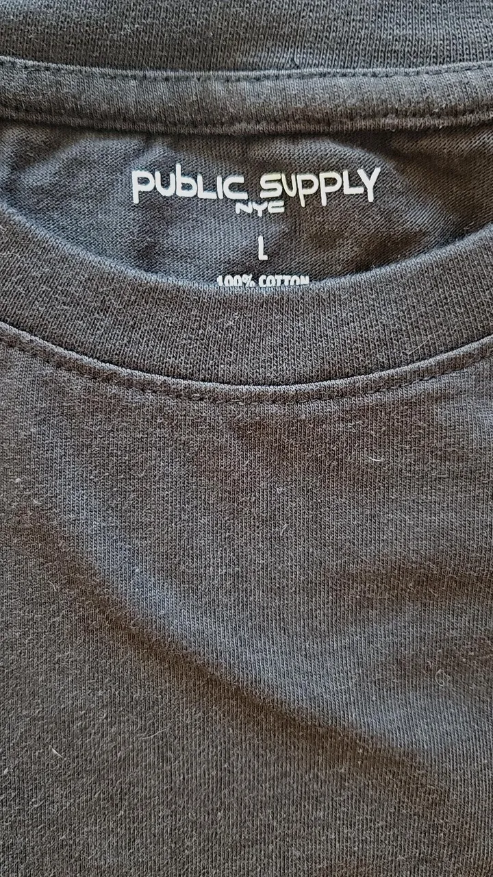 Remera Public supplic - Vista 2